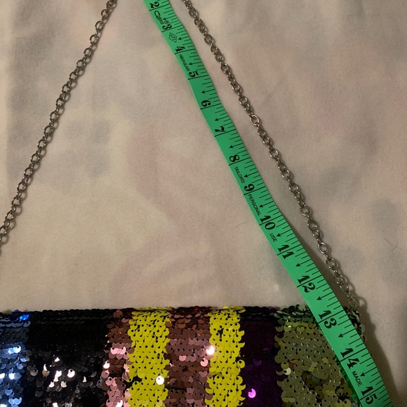 Metallic Sequin Envelope Evening Bag - Picture 11 of 12